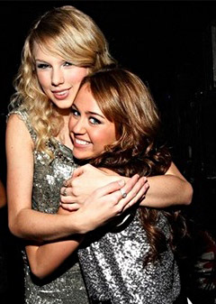 Taylor Swift Miley Cyrus Hug