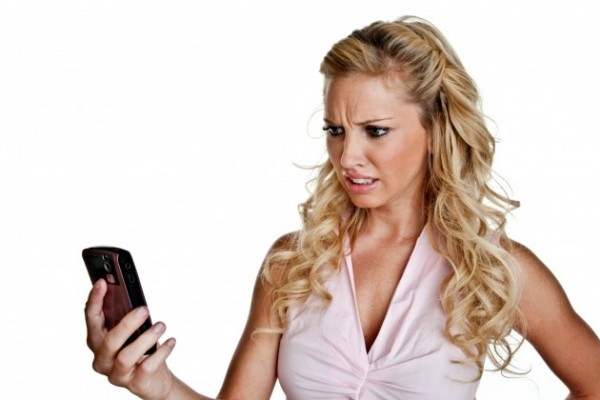 Confused-Girl-With-Cellphone-Credit-iStockphoto-133941670-630x420